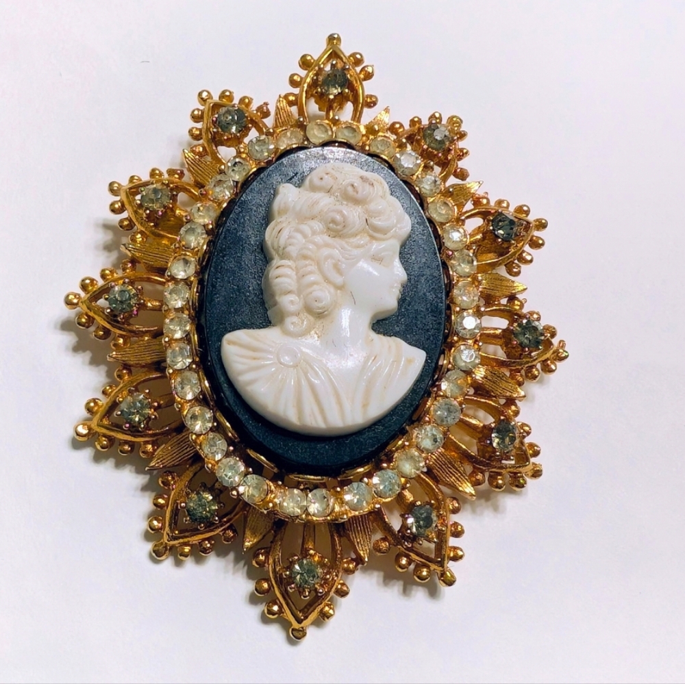 COSTUME FRANCOIS CLEAR & SMOKEY GRAY STONES‎ CAMEO BROOCH/ PENDANT Vintage